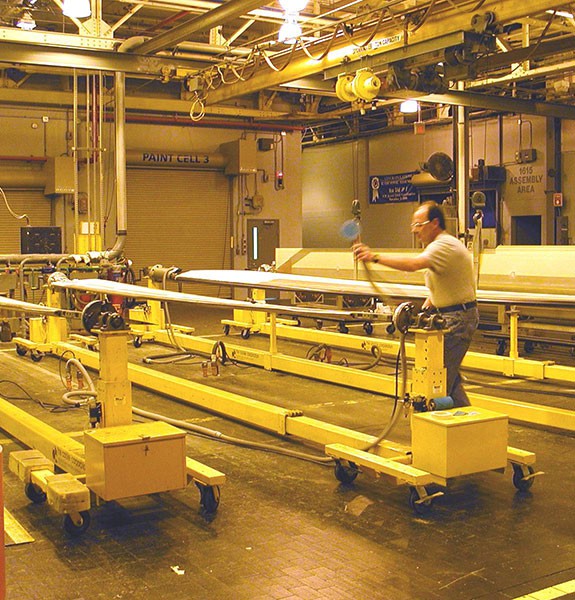 Adjustable blade handling carts